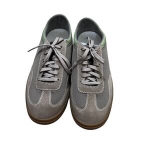 NWOB OLUKAI Punini Court Shoes Men’s 8 Suede Taupe Sage Leather Mesh Gum Sole